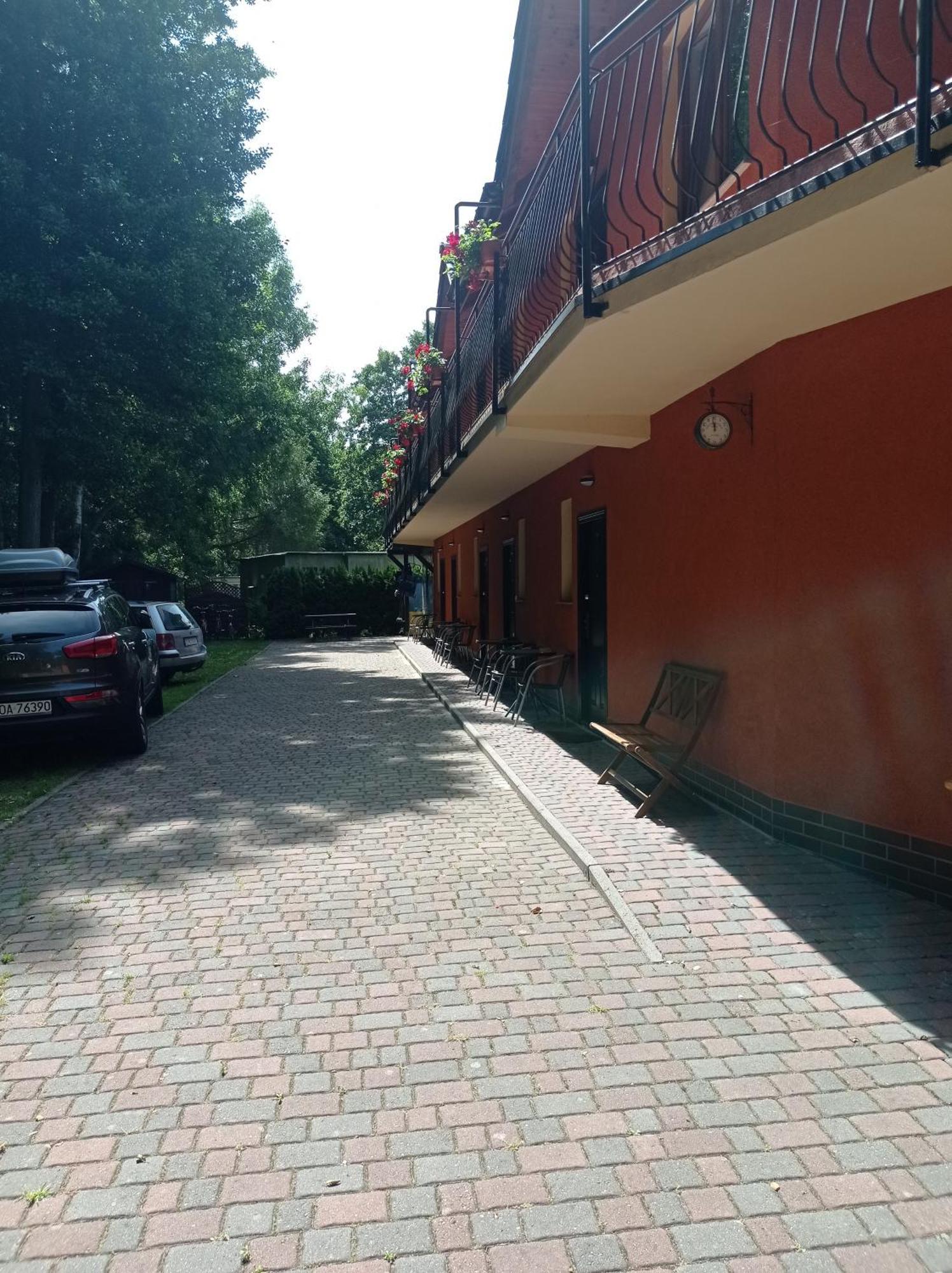 Dom Goscinny Agcez Miedzywodzie Bagian luar foto
