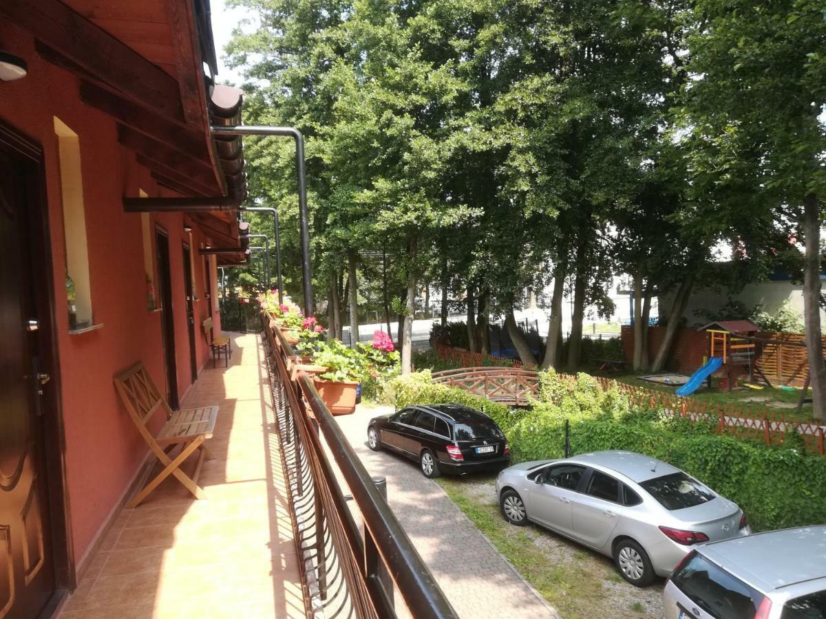Dom Goscinny Agcez Miedzywodzie Bagian luar foto
